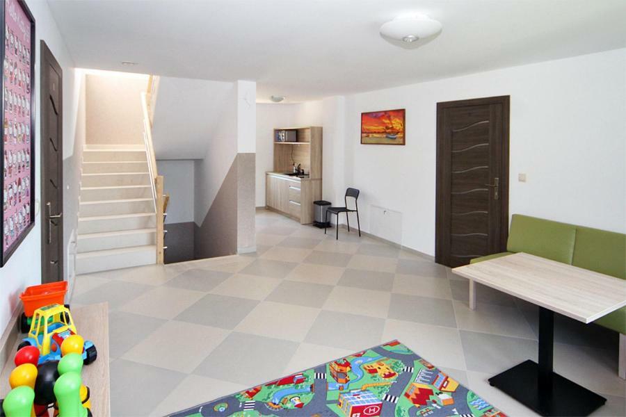 Holiapart Willa Stenga - Przy Lesie, Taras, Plac Zabaw, Grill Krynica Morska Exterior foto